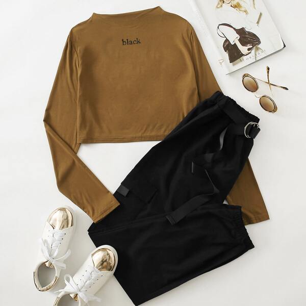 

Letter Graphic Crop Tee & Tape Ring Pocket Pants, Multicolor