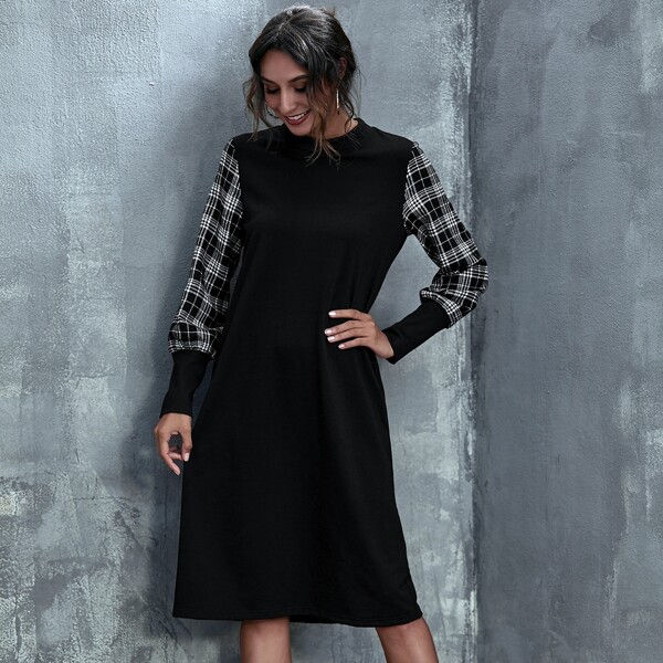 

Tartan Sleeve Keyhole Back Dress, Black