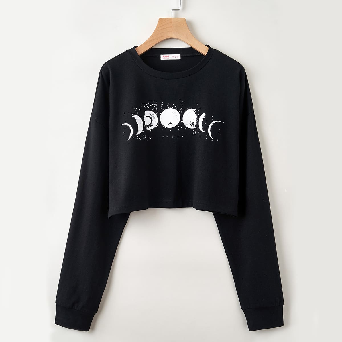 

Moon Graphic Crop Tee, Black