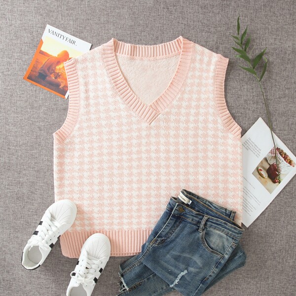 

Houndstooth V-neck Sweater Vest, Baby pink