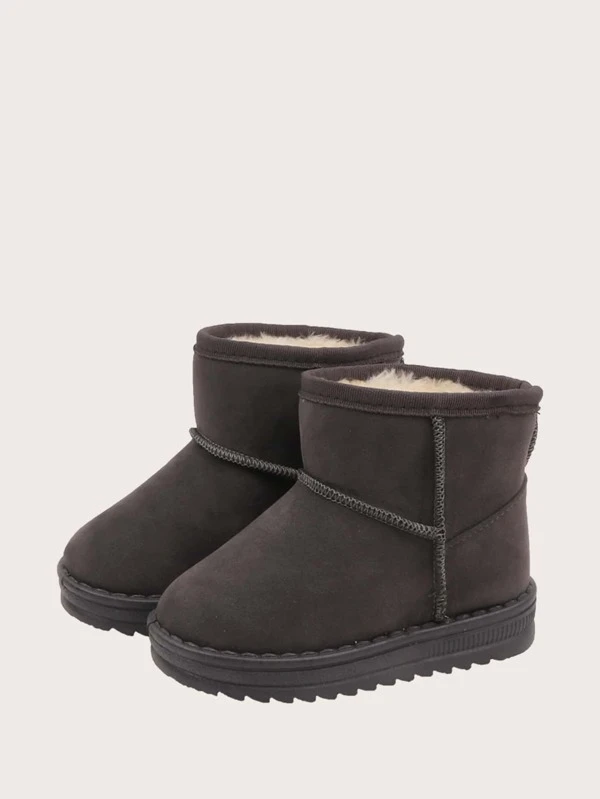 wide fit snow boots