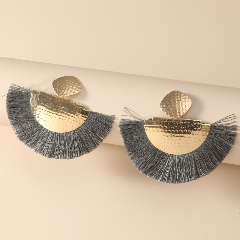 

Tassel Decor Drop Earrings, Grey