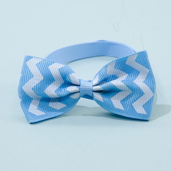 

Chevron Pattern Cat Bow, Blue