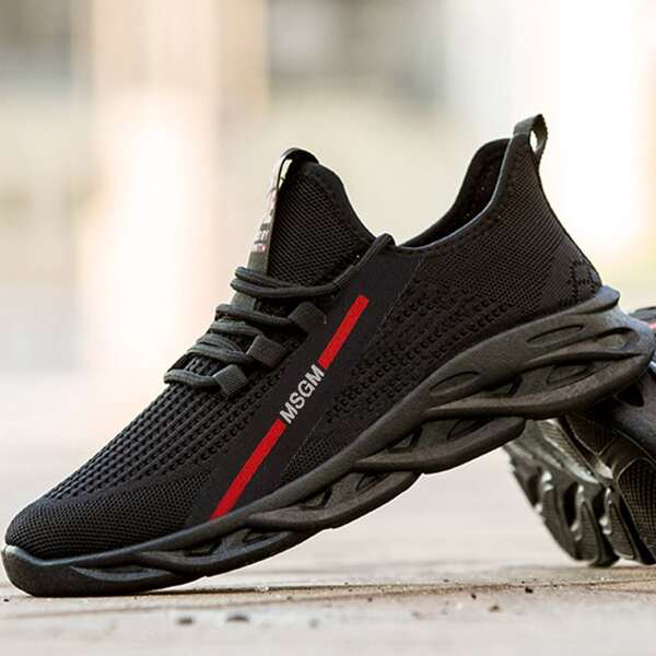 

Men Letter Patch Lace-up Front Sneakers, Black