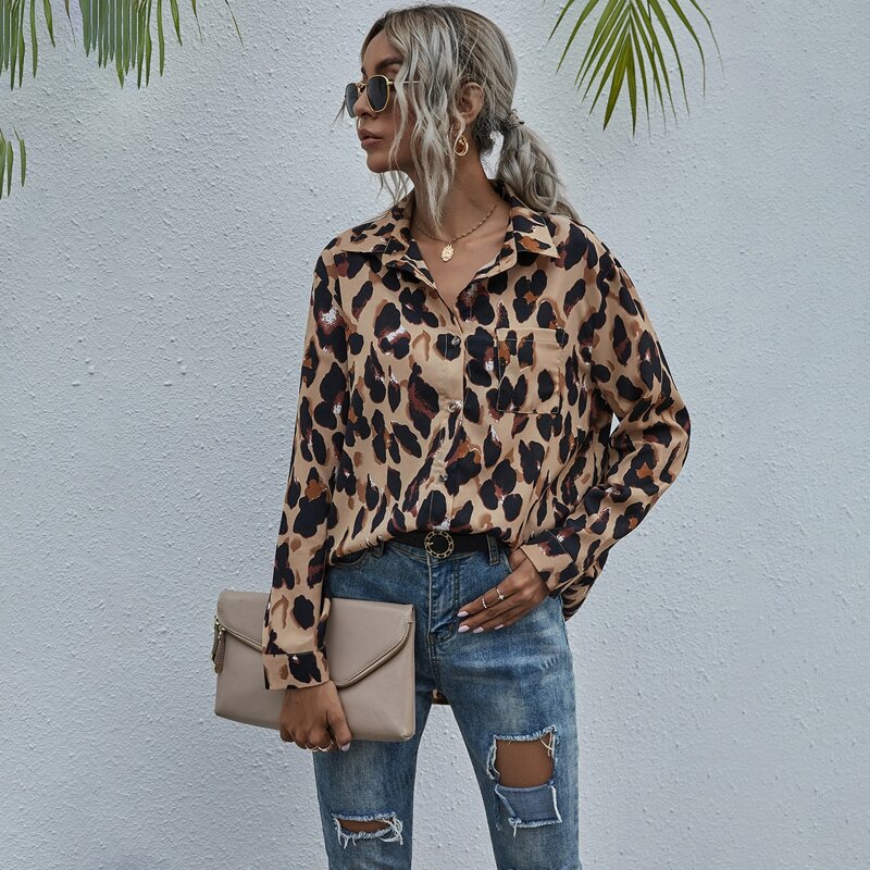 

Pocket Patched Allover Print Oversized Blouse, Multicolor