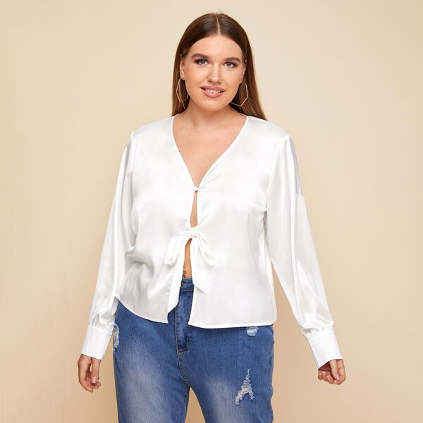 

Plus Tie Front Crop Satin Blouse, White