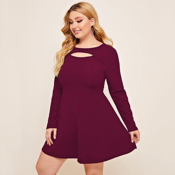 

Plus Peekaboo Front A-line Dress, Burgundy