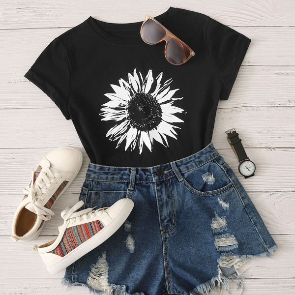 

Plus Sunflower Print Tee, Black