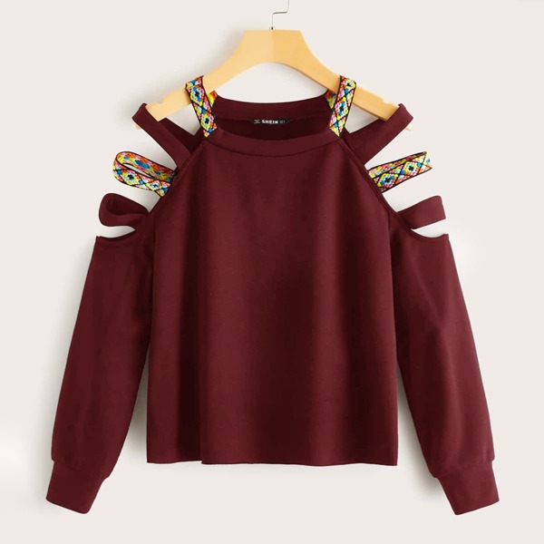 

Plus Laddering Cut Out Shoulder Pullover, Maroon