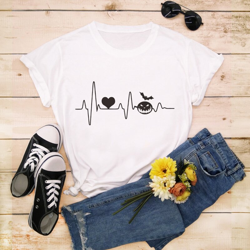 

Pumpkin & Heart Graphic Tee, White
