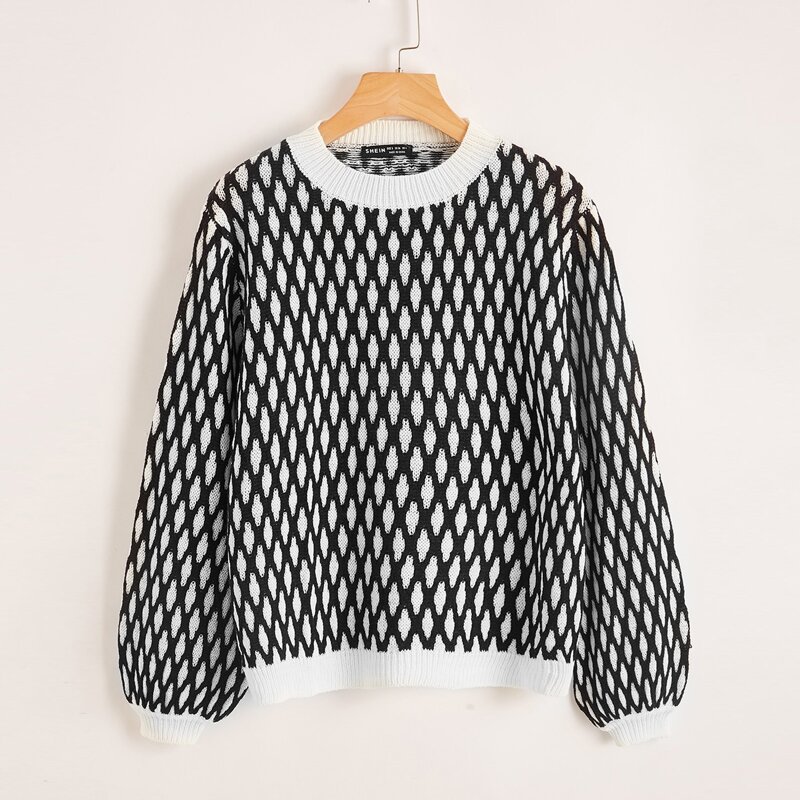 

Lantern Sleeve Argyle Pattern Sweater, Black and white