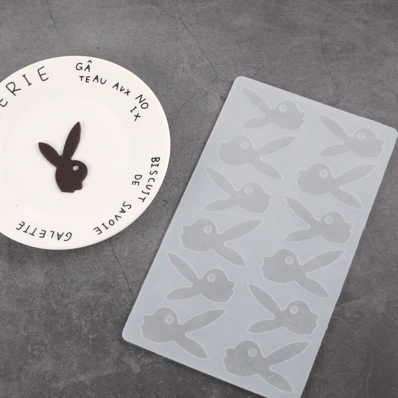 

1pc Rabbit Shaped Chocolate Mold, White