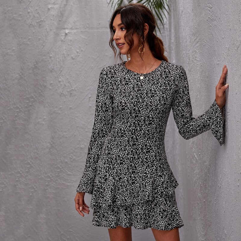 

Flounce Sleeve All Over Print Dress, Black and white
