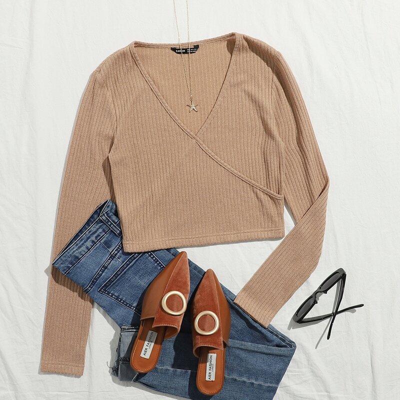 

Surplice Neck Solid Crop Tee, Apricot