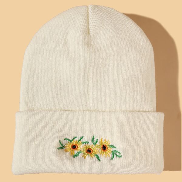 

Flower Embroidered Beanie, White
