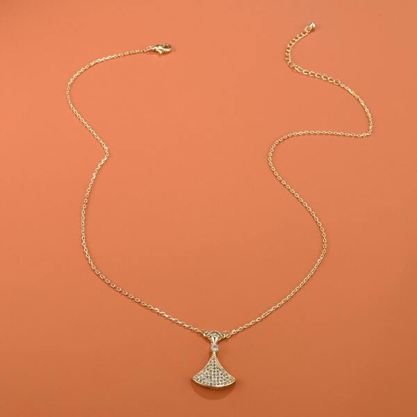 

Fan Geo Charm Necklace, Gold