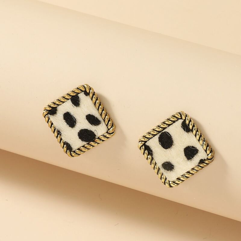 

Leopard Square Stud Earrings, Gold