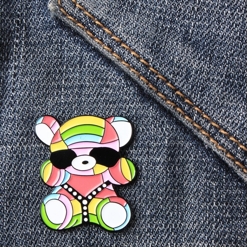

Bear Design Brooch, Multicolor