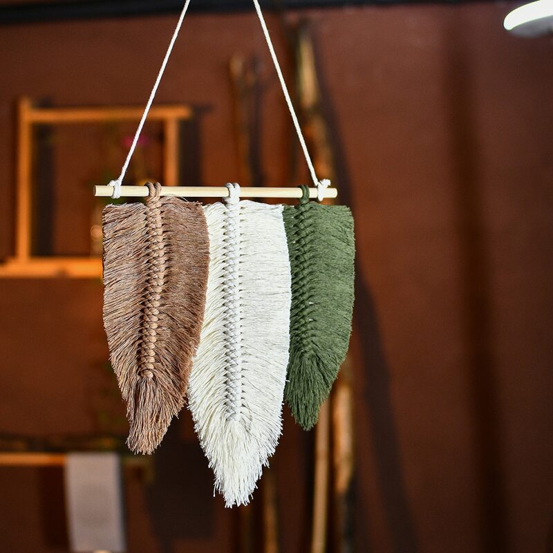 

1pc Woven Feather Wall Hanging, Multicolor