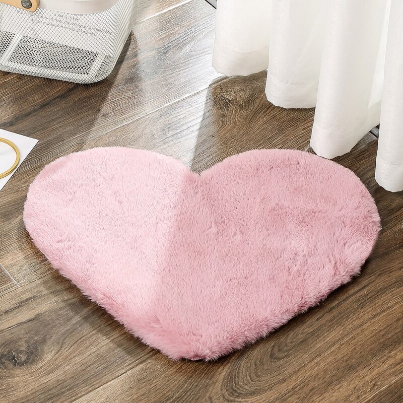 

1pc Plush Heart Carpet, Pink