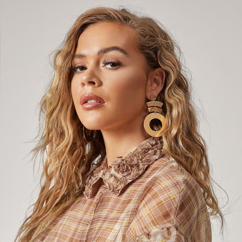 

Round Drop Earrings, Gold