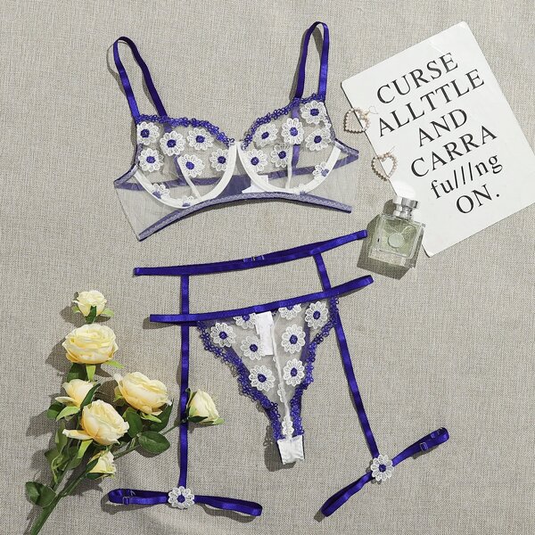 

Floral Embroidered Mesh Garter Underwire Lingerie Set, Blue and white
