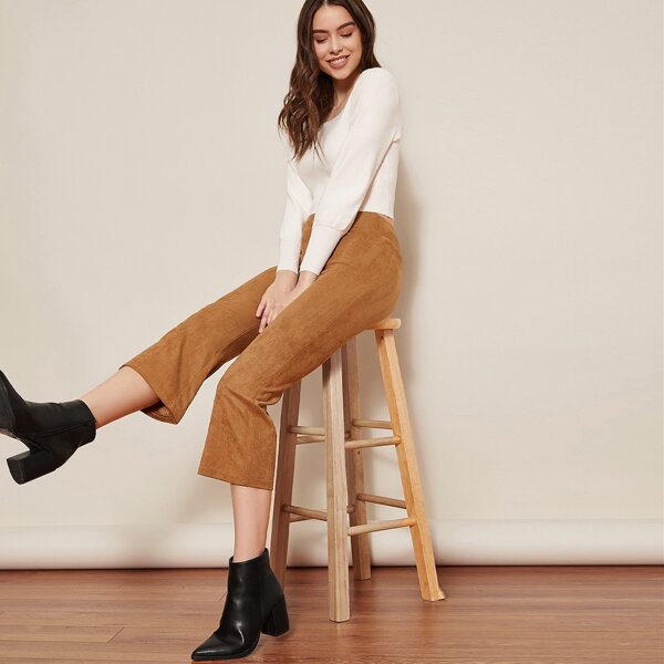 

Flare Leg Capri Pants, Brown