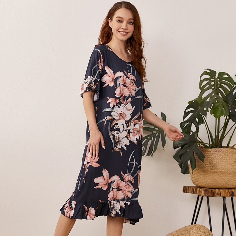 

Large Floral Flounce Sleeve Ruffle Hem Nightdress, Multicolor