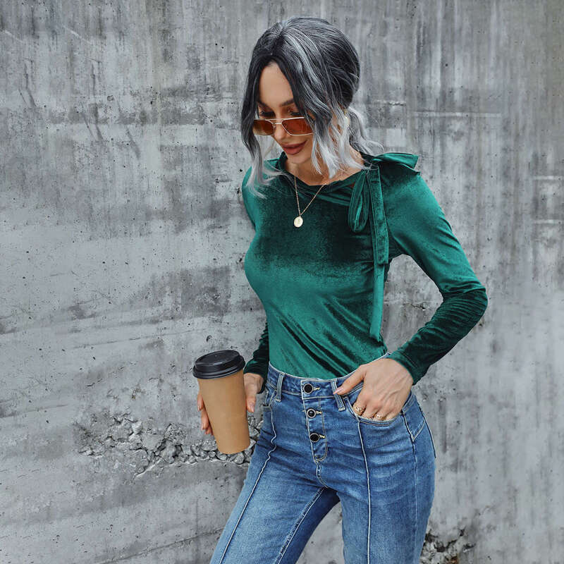

Tie Neck Raglan Sleeve Velvet Tee, Green