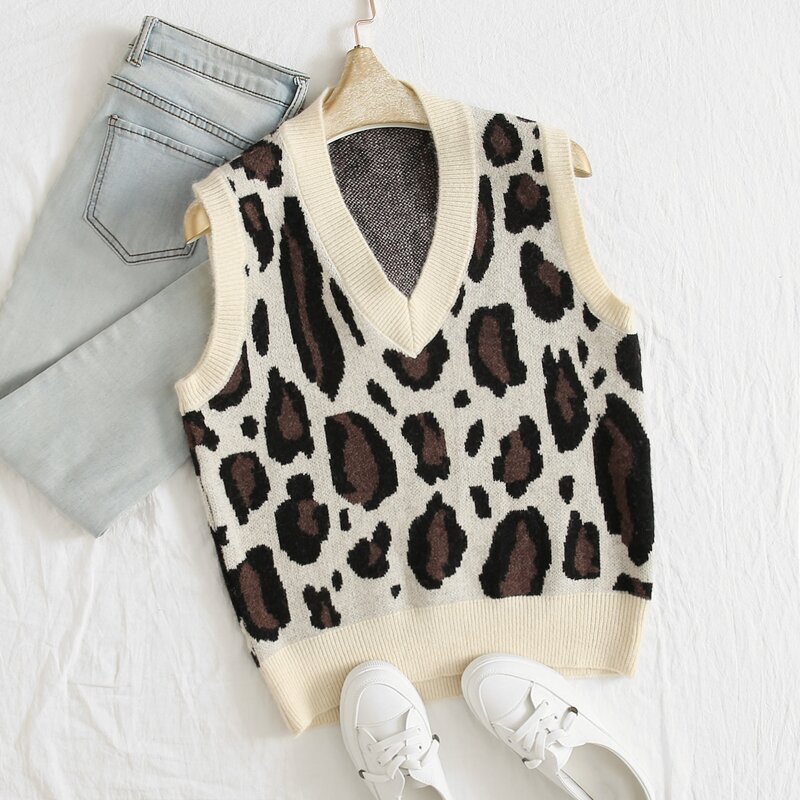 

Leopard Pattern Knit Sweater Vest, Multicolor