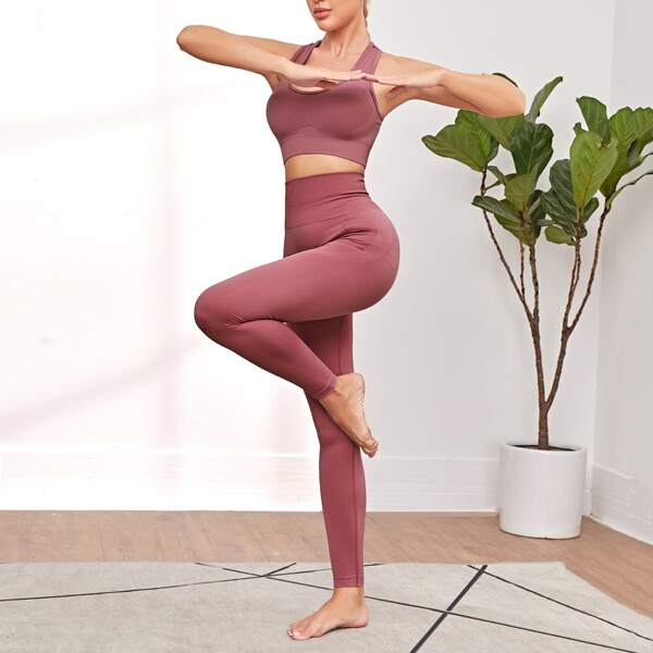 

Seamless Racer Back Sports Bra & Leggings, Redwood