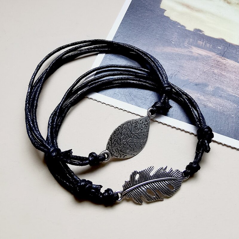 

2pcs Guys Metal Leaf Decor Bracelet, Black