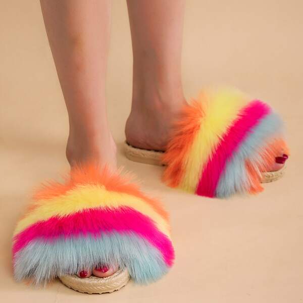 

Open Toe Colorblock Fluffy Slippers, Multicolor