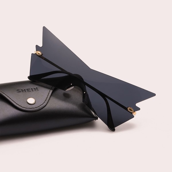 

Structured Rimless Sunglasses