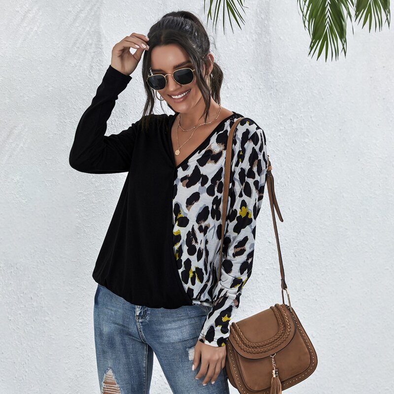 

V-neck Spliced Wrap Tee, Black
