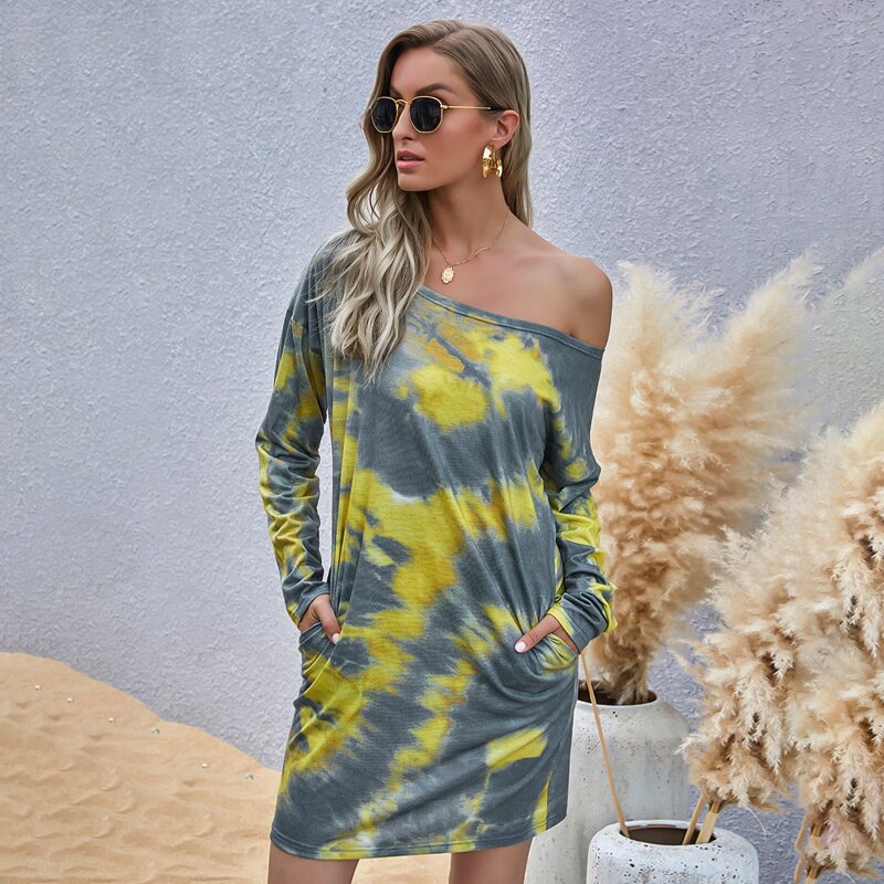 

Tie Dye Slant Pocket Tee Dress, Multicolor