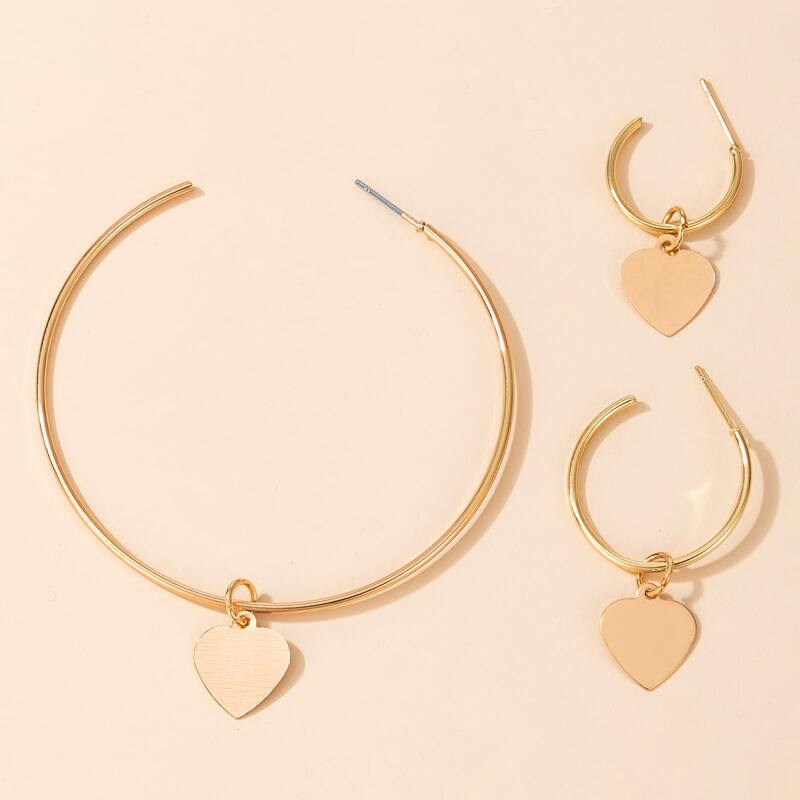 

3pcs Heart Decor Hoop Earrings, Gold