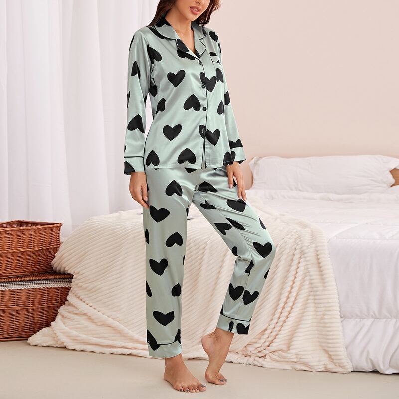 

Heart Print Lapel Collar Button Front Satin PJ Set, Green pastel