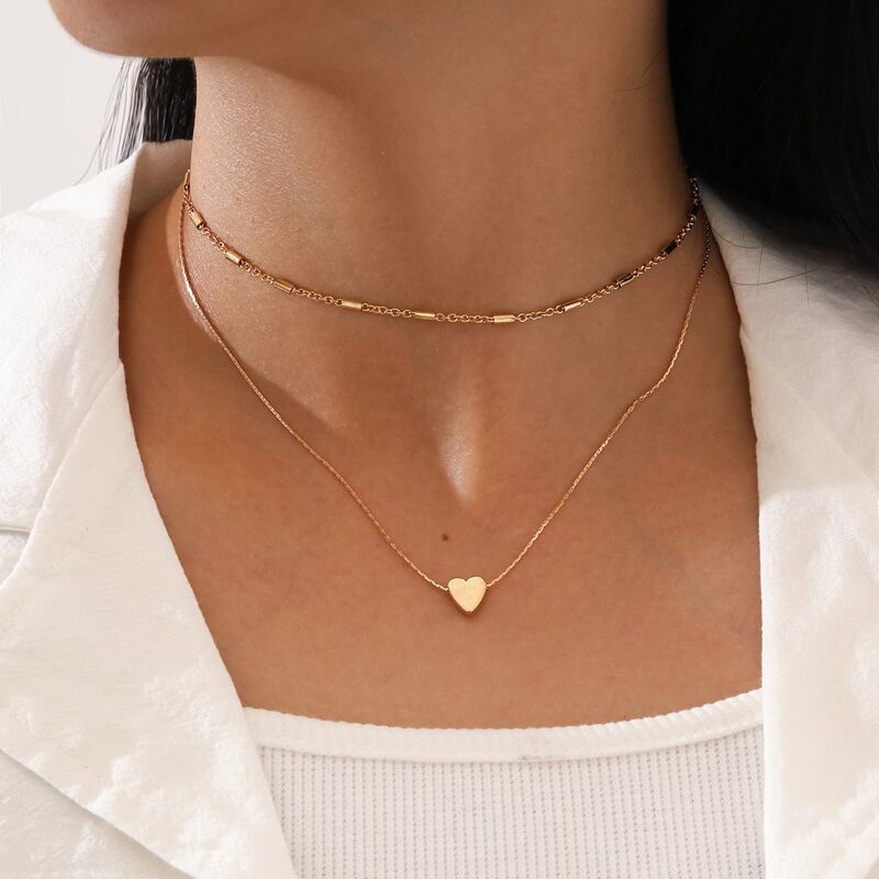 

2pcs Heart Decor Necklace, Gold
