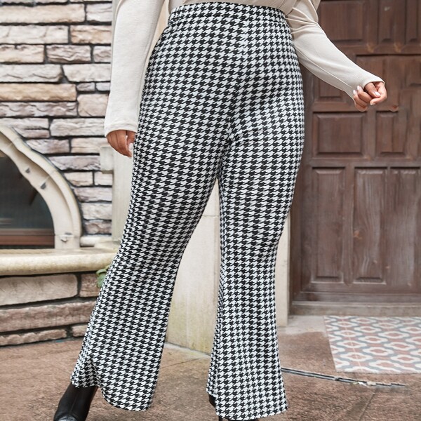 

Plus Flare Leg Houndstooth Pants, Black and white