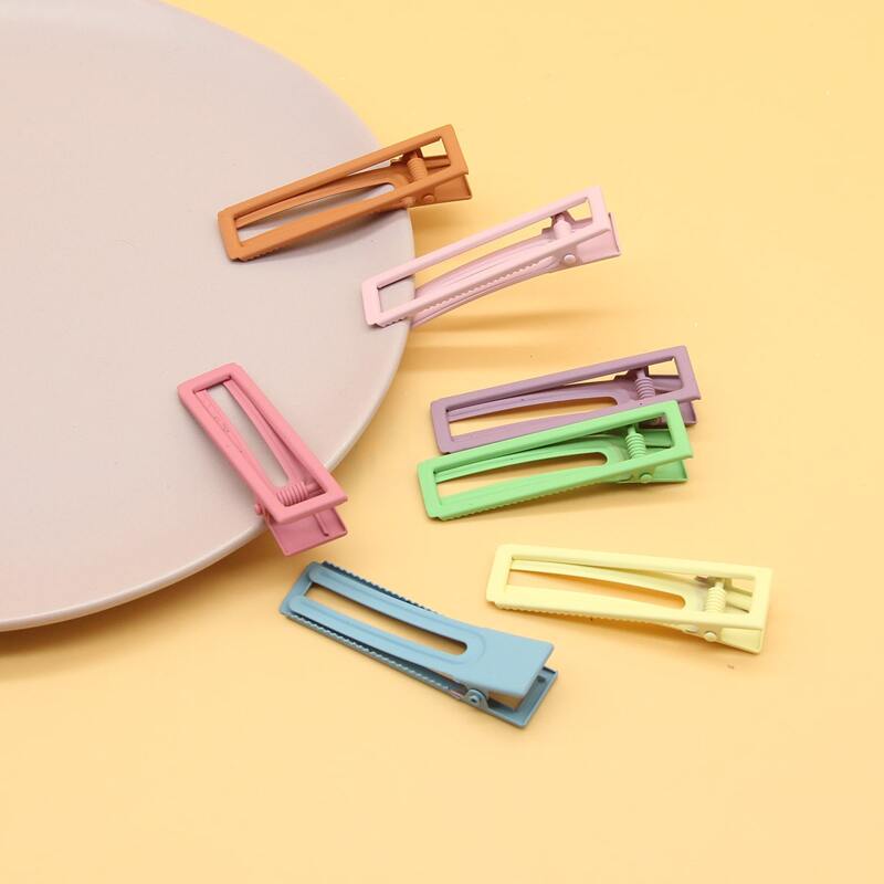 

7pcs Random Square Hair Clip, Multicolor