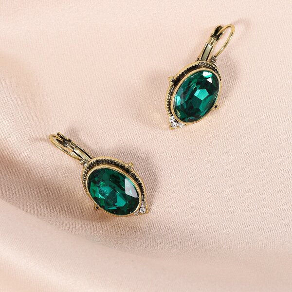 

Gemstone Stud Earrings, Green