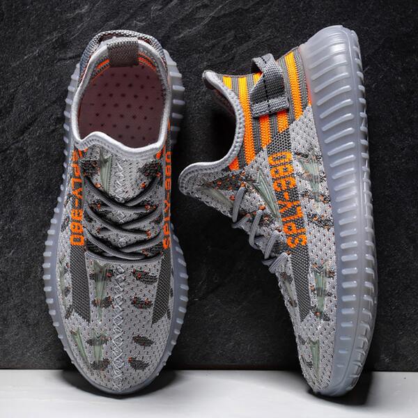 

Men Letter Graphic Wide Fit Sneakers, Grey