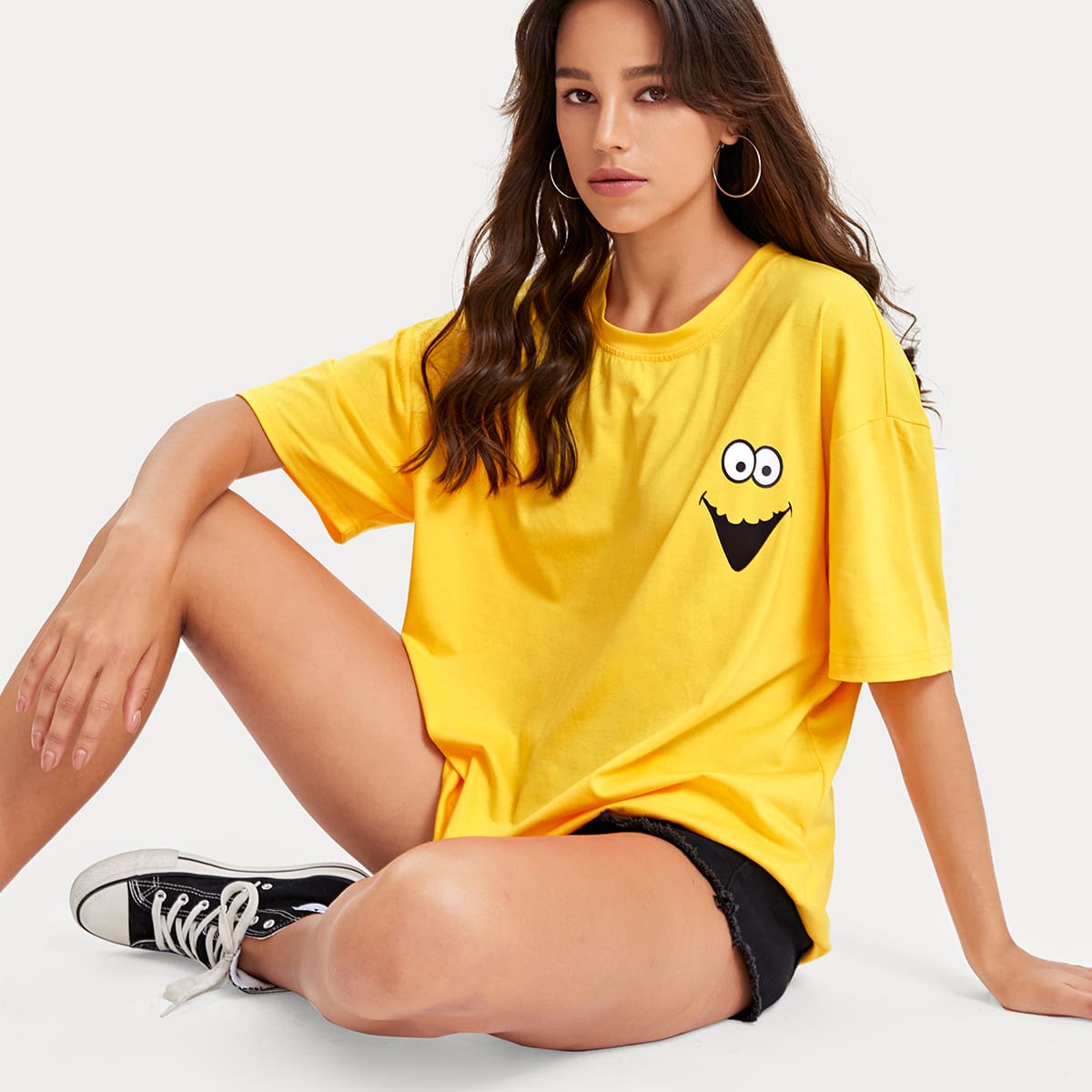 

Cartoon Graphic Oversized Tee, Yellow