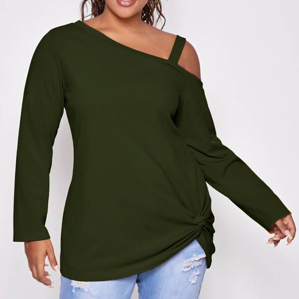 

Plus Asymmetrical Neck Twist Hem Solid Tee, Army green