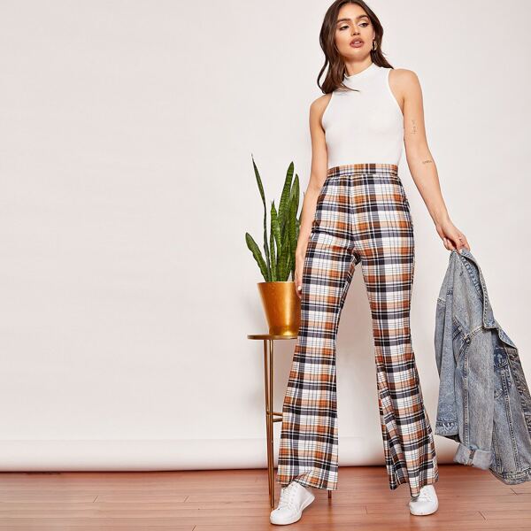 

Flare Leg Plaid Pants, Multicolor