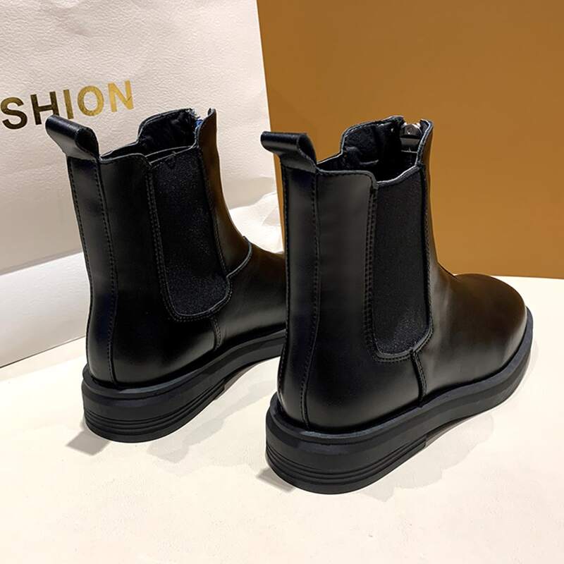 

Zip Front Chelsea Boots, Black