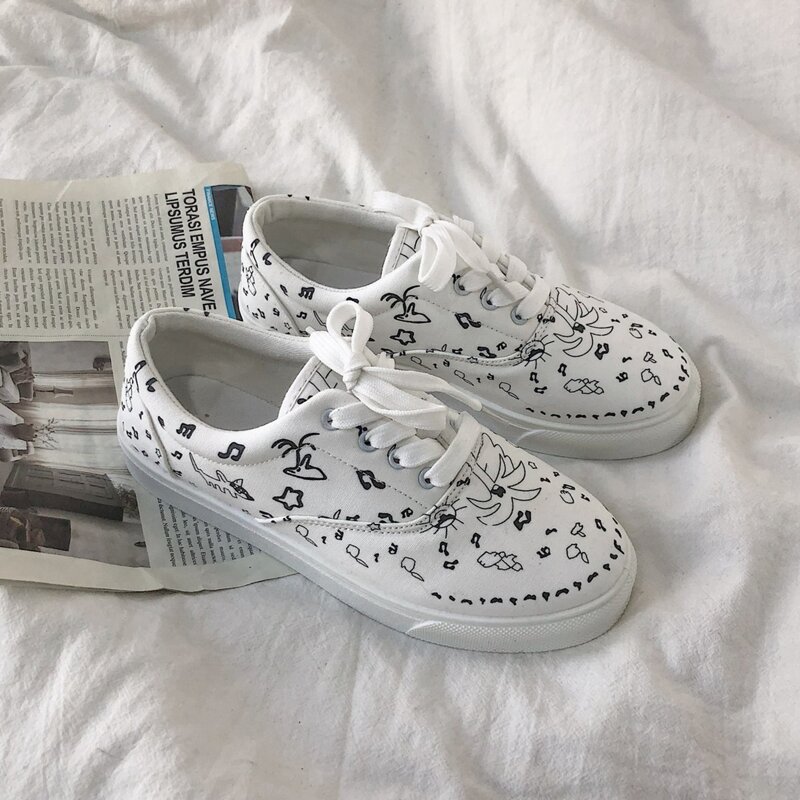 

Cartoon Lace-up Canvas Sneakers, White