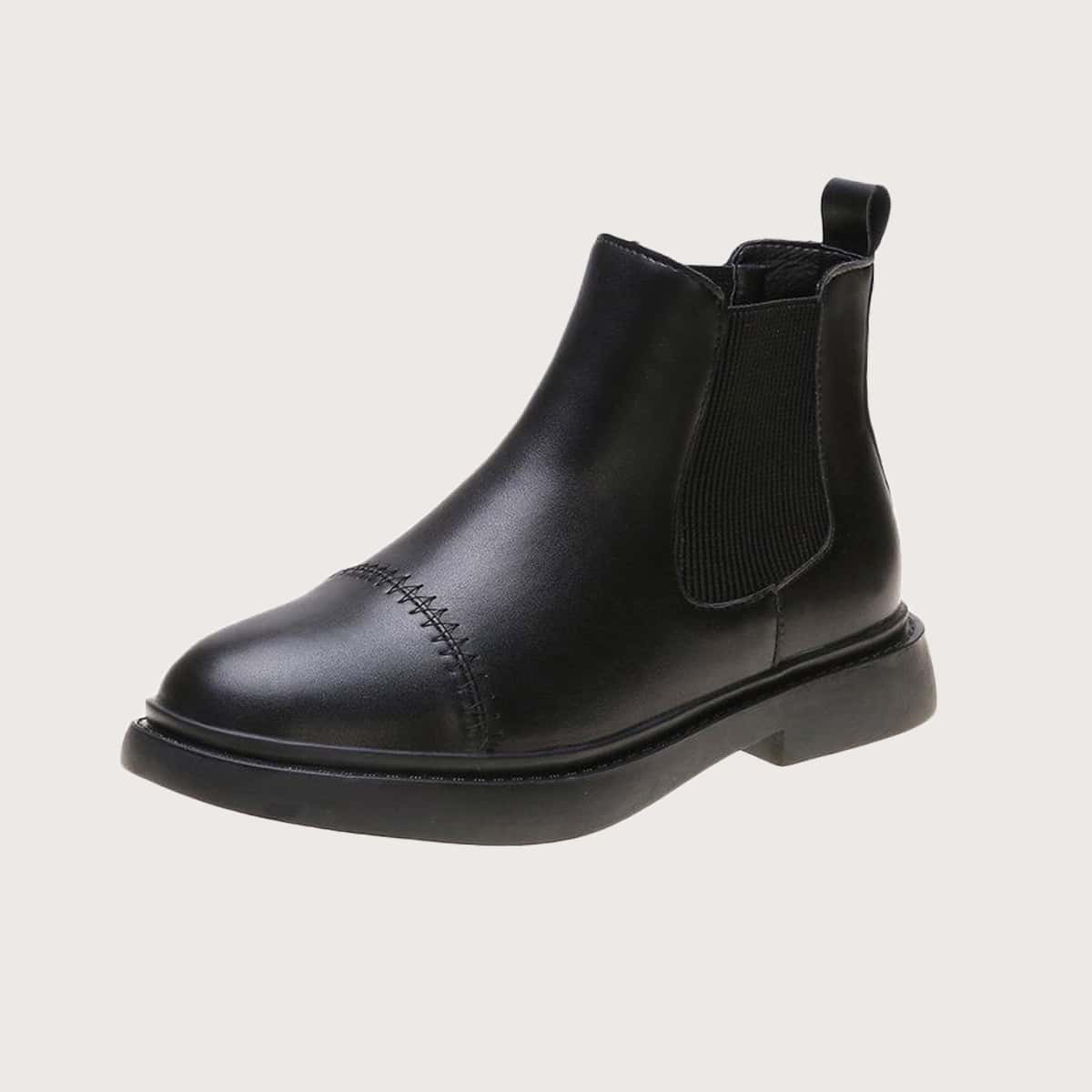 

Minimalist Chelsea Boots, Black