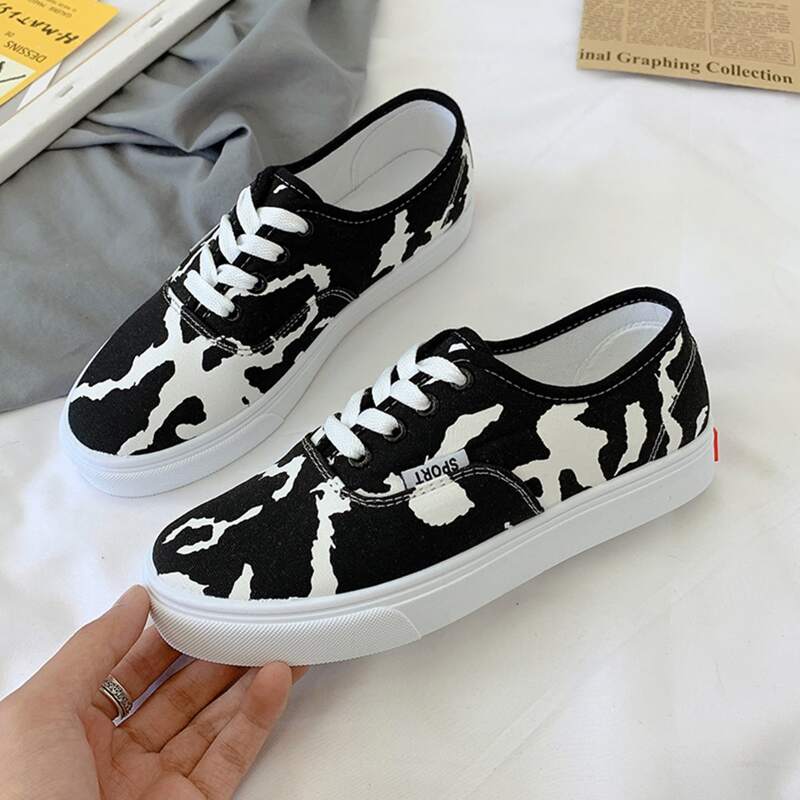 

Two Tone Lace-up Canvas Sneakers, Black